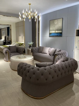 Taliansky-Style Svetlo Luxusné Kožené Obývacia Izba Gauč Nordic Suite Villa Jednoduchý Tri-Sídlo Dvojité Sedadlo Model Izba Nábytok