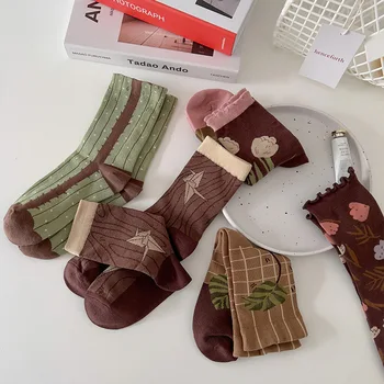 Khaki Retro Ponožky Ženy Kvet Harajuku Lolita Vintage Streetwear Posádky Ponožky, Jeseň, Zima Roztomilý Japonské Kawaii Dievčatá Žena Ponožky