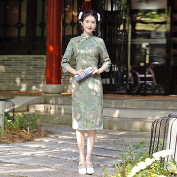 V polovici dĺžky jednovrstvové Krátke Denné Cheongsam Lepšiu Retro Banquet Výkon Tenký Qipao Šaty Čínsky Štýl, Oblečenie pre Ženy